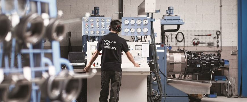 ZF explica passo a passo os cuidados a ter na reparação da transmissão de veículos pesados